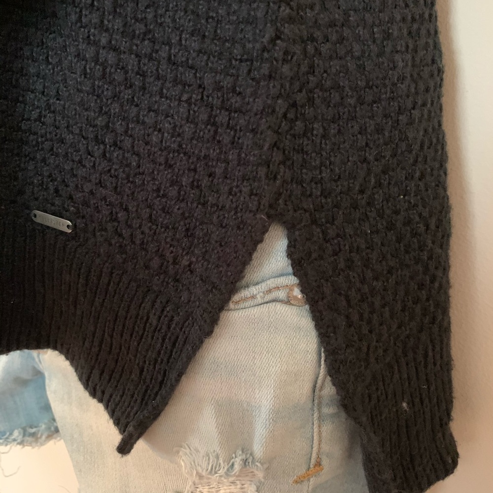 Hollister cold shoulder long sleeve cowl neck sweater - black - Picture 7 of 11